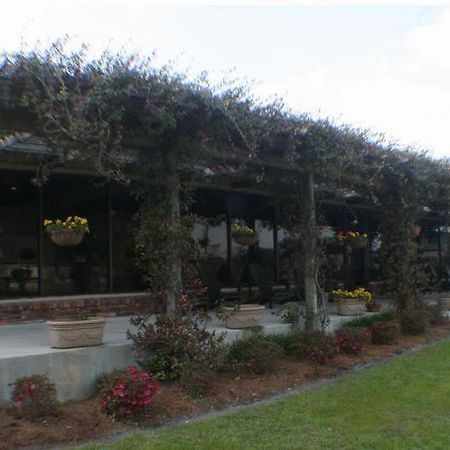 Quail Run Lodge Савана Екстериор снимка
